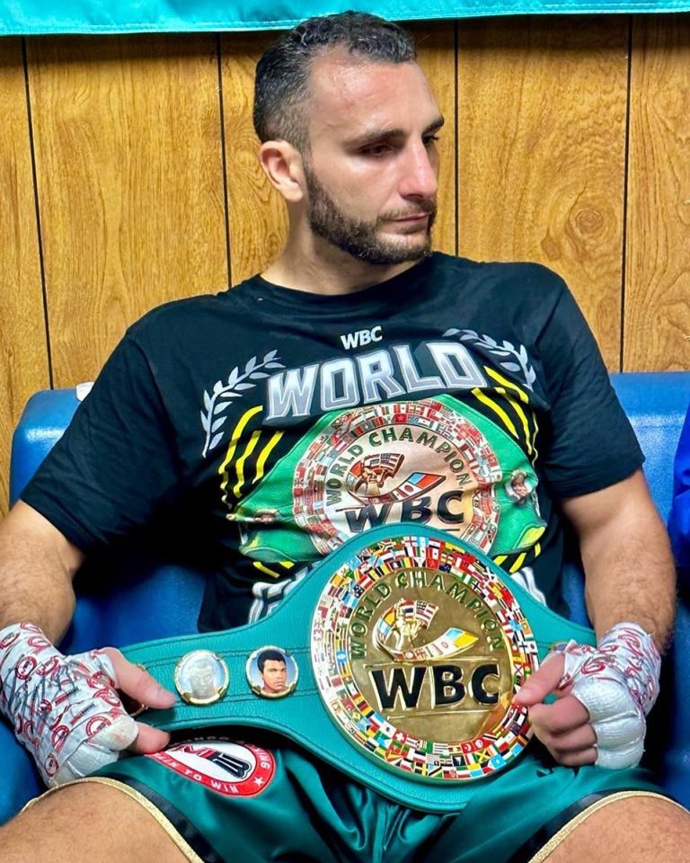 Mikaelian is willing to put his WBC cruiserweight belt on the line against Fury