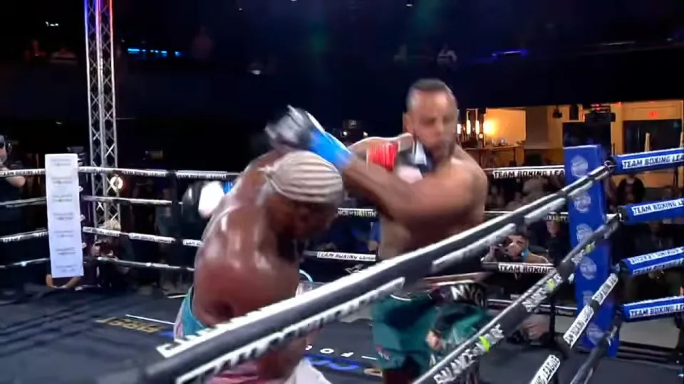 Ortiz is now 2-0 with 2KOs under the Team Boxing League format