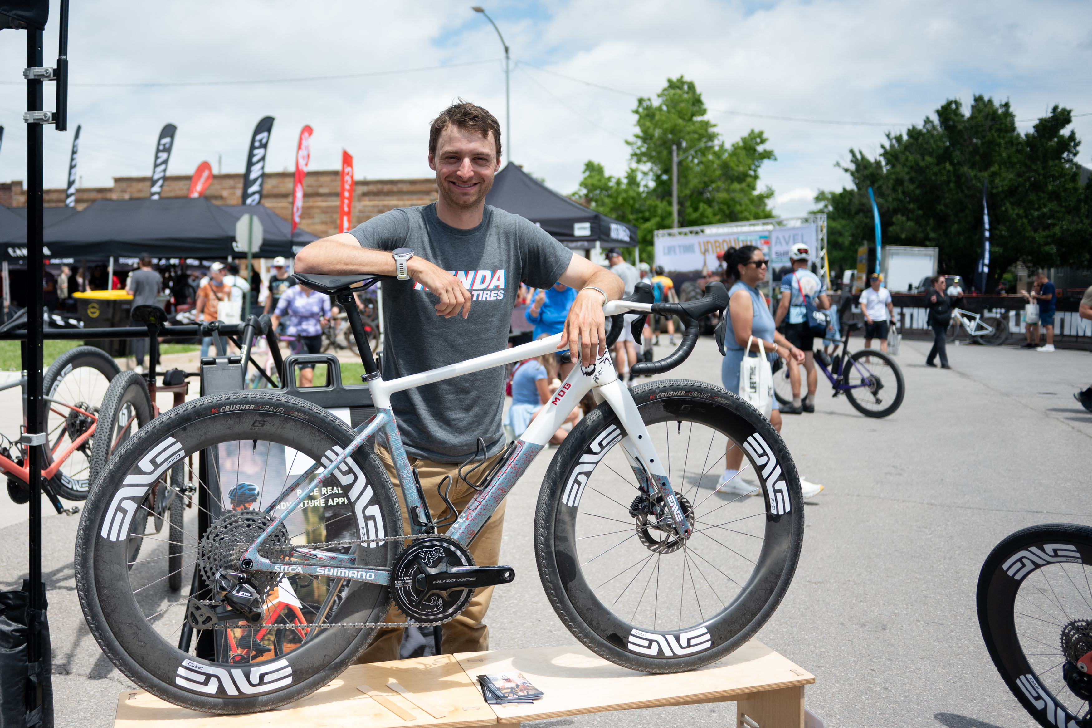 Alexey Vermeulen's custom painted Enve Mog dog bike for Unbound Gravel
