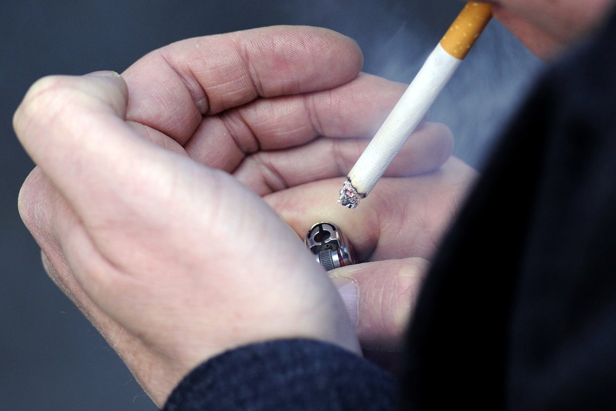 Heavy smoker Jack Burton dies after quitting cigarettes makes his schizophrenia medication clozapine fatal