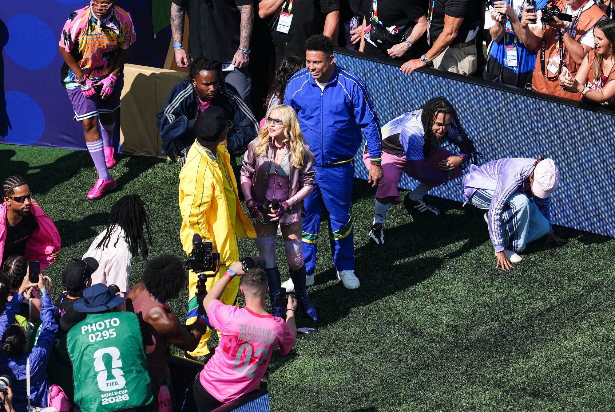 Ronaldinho and Ronaldo with Madonna