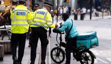 Met deploys new testing kits to crack down on illegal e-bikes and e-scooters
