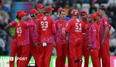 Welsh cricketer Ben Kellaway with his Welsh Fire teammates during last year's edition of the Hundred.
