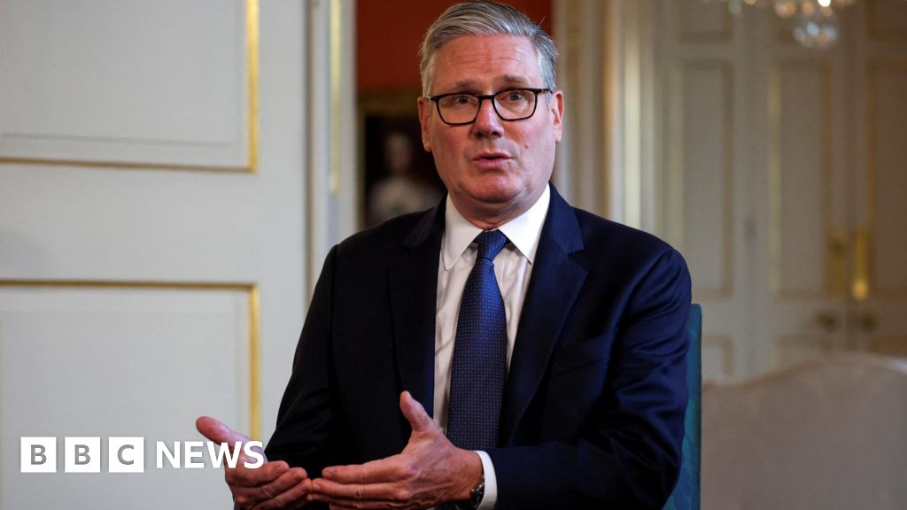 PM intervened in row over Mexico-England kick-off time - BBC