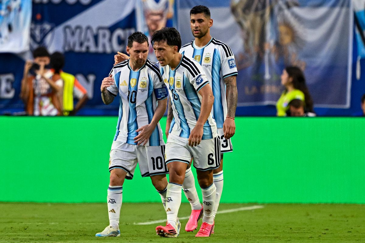 Lisandro Martinez of Argentina celebrates his goal with teammates during the FIFA World Cup 2026 Round of 32 match between Argentina and Cape Verde 