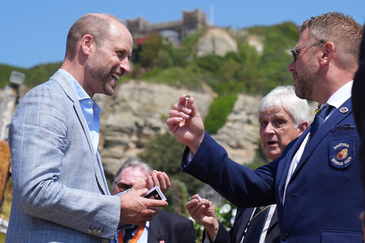 William receives a silver winkle