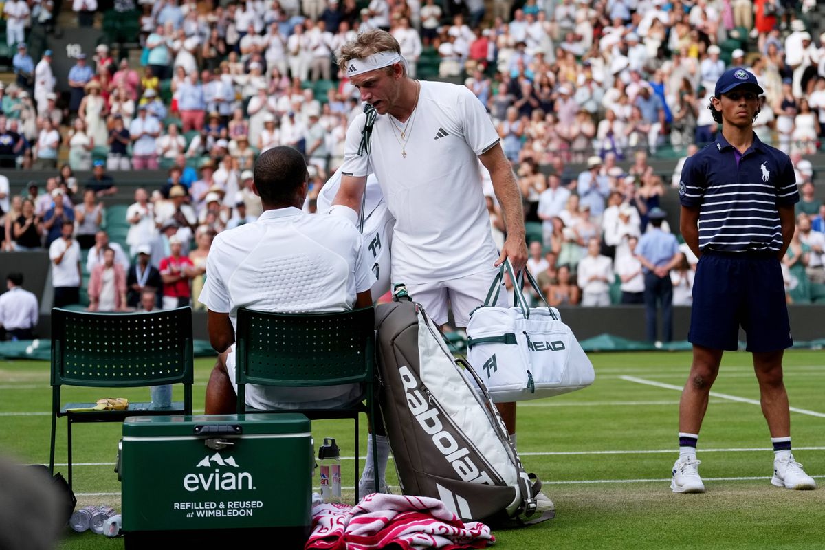 LONDON, UNITED KINGDOM - JULY 5: Felix Auger-Aliassime of Canada, Alejandro Davidovich Fokina of Spain during Day Seven of the The Championships - Wimbledon 2026 at All England Lawn Tennis and Croquet Club on July 5, 2026 in London, England. (Photo by Marleen Fouchier/BSR Agency/Getty Images)