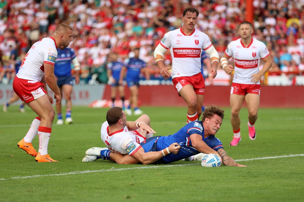 Harvey Smith scored Wakefield Trinity's first at Craven Park