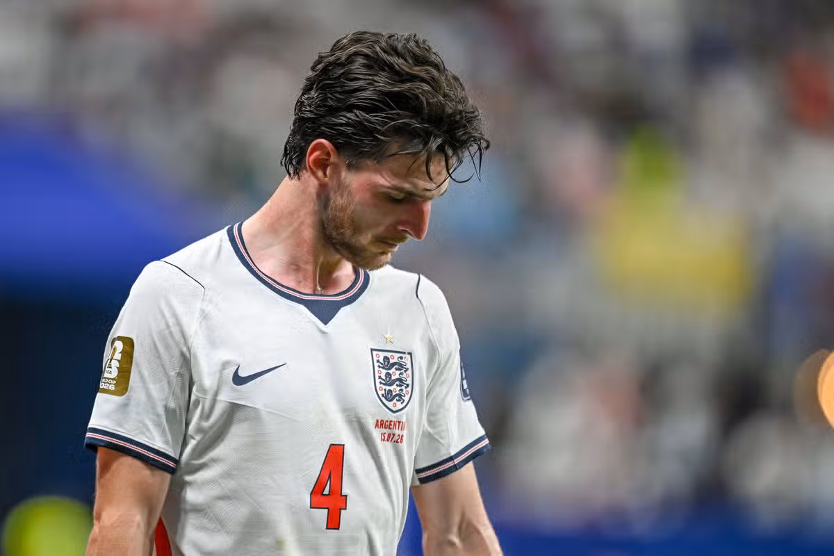 Atlanta, United States - July 15: Declan Rice of England looks dejected during the FIFA World Cup 2026 Semi Final match between England and Argentina at Atlanta Stadium on July 15, 2026 in Atlanta, United States. (Photo by Harry Langer/DeFodi Images/DeFodi via Getty Images)