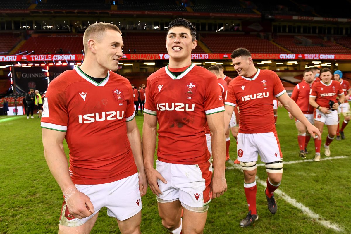 Jonathan Davies wants to see more from Louis Rees-Zammit