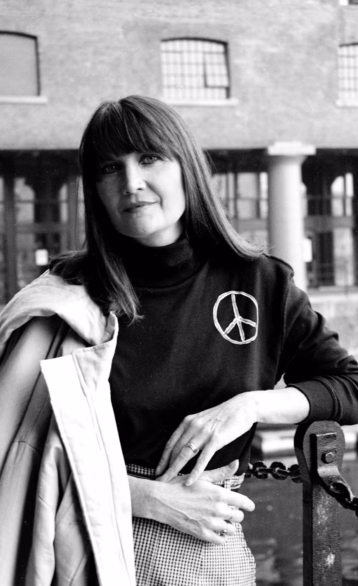 Mark McNulty's photograph of singer Sandie Shaw in 1988