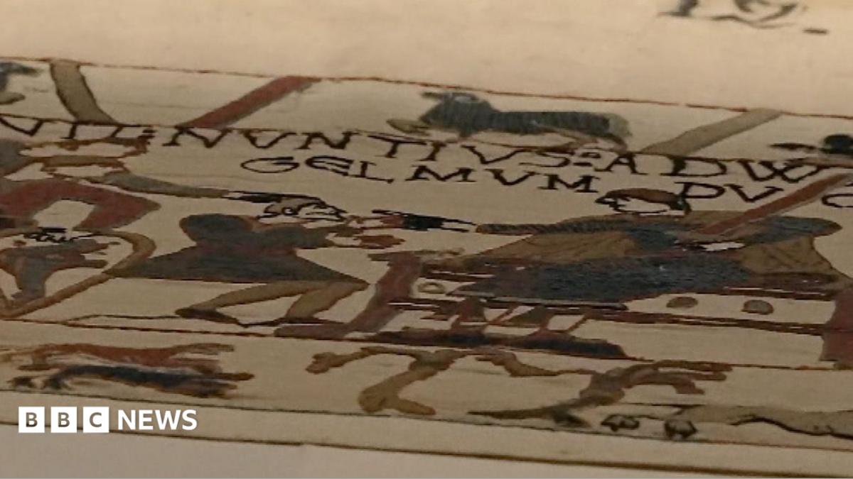 Detail of the Bayeux Tapestry depicting warriors