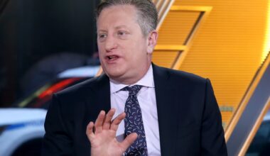 Eisman has doubts about AI. 'Big Short' investor just sold key tech stock