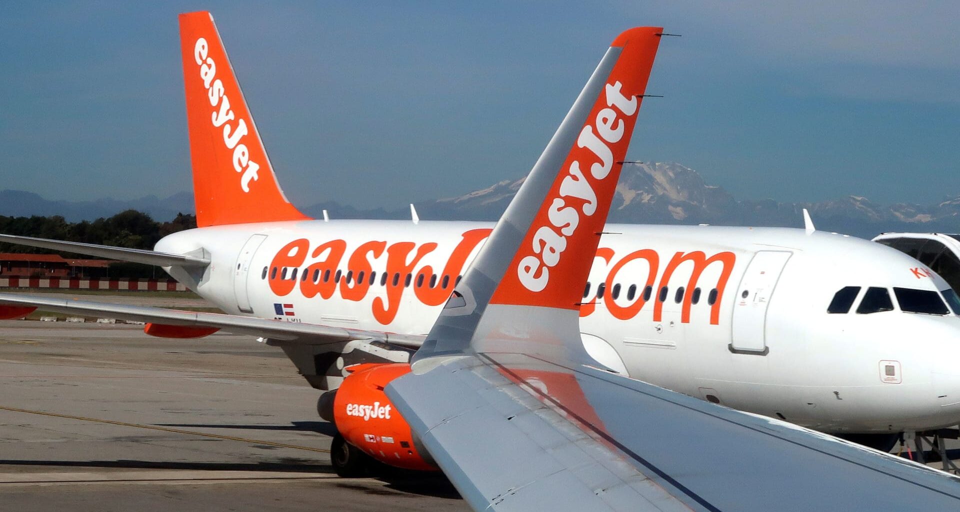 EasyJet stock rises as airline weighs $7.7 billion Apollo takeover bid