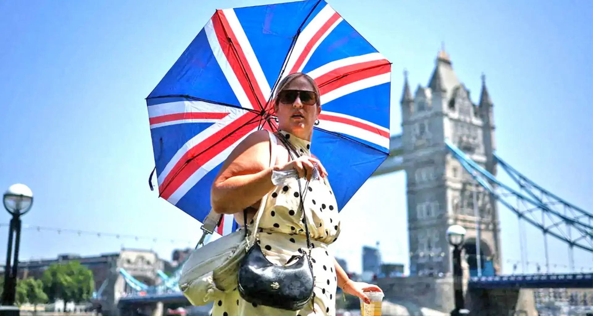 UK economy contracts in June amid services sector slowdown