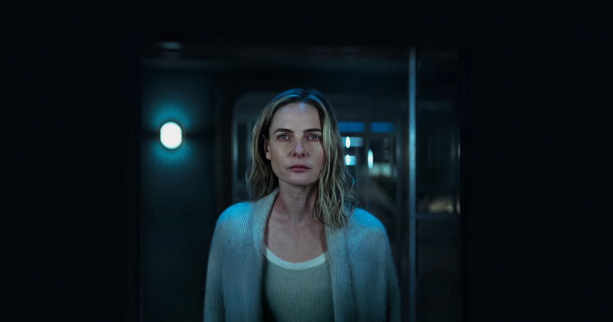 ‘Silo’ Season-3 Premiere Recap: “Who Are You?”