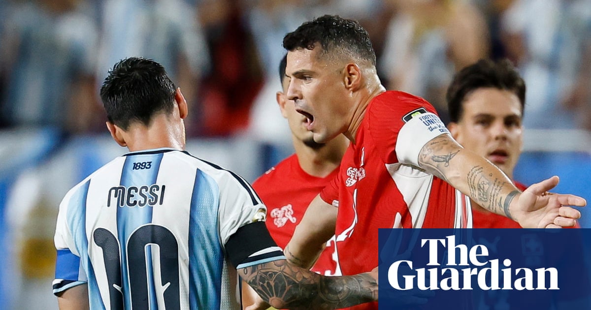 Régis Le Bris says Chelsea’s pursuit of Sunderland captain Xhaka is ‘closed’ | Sunderland
