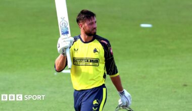 James Vince salutes the Utilita Bowl crowd after scoring 125 in their T20 Blast quarter-final against Essex