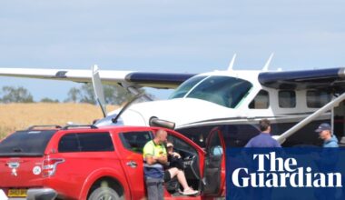 Skydiver dies after incident near Nottinghamshire airfield | Nottingham