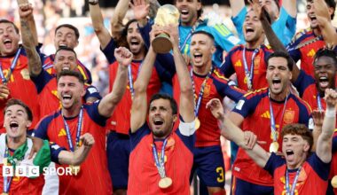 Spain homecoming: Watch as World Cup winners return to Madrid plus transfer latest