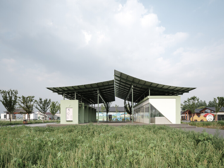 Grape Classroom in the Field / atelier anonymous - Exterior Photography