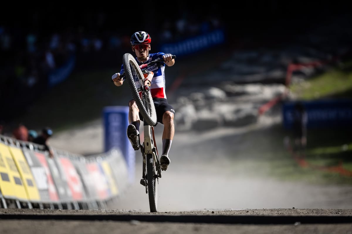 Updated: XCO World Series gallery and report: Berta and Martin put on a masterclass in La Thuile