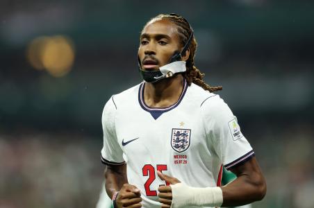 An end to Everton's right-back saga? Spence, White, and Doue named as summer shortlist