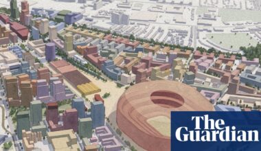 Manchester United insist new stadium ‘not vanity project’ despite prospect of more debt | Manchester United