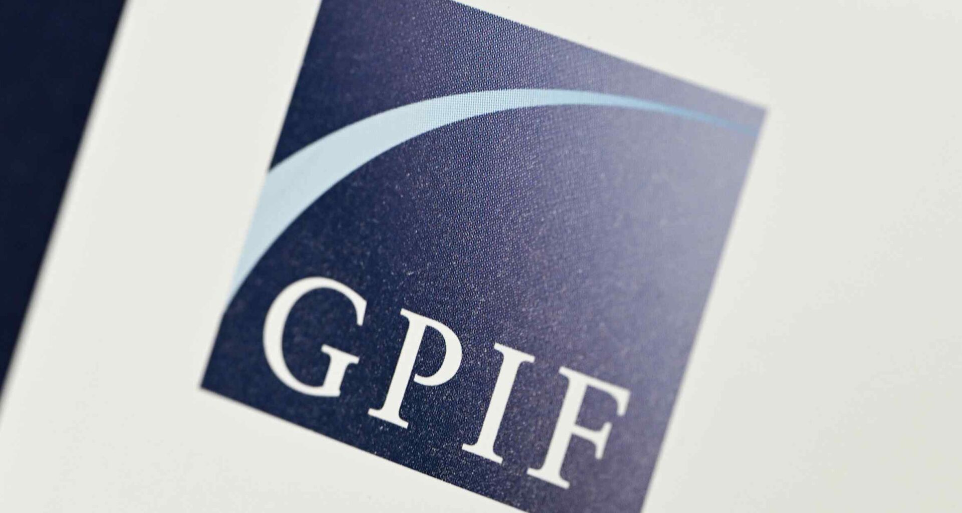 Japan wants pension whale GPIF to dive deeper into alternative investments
