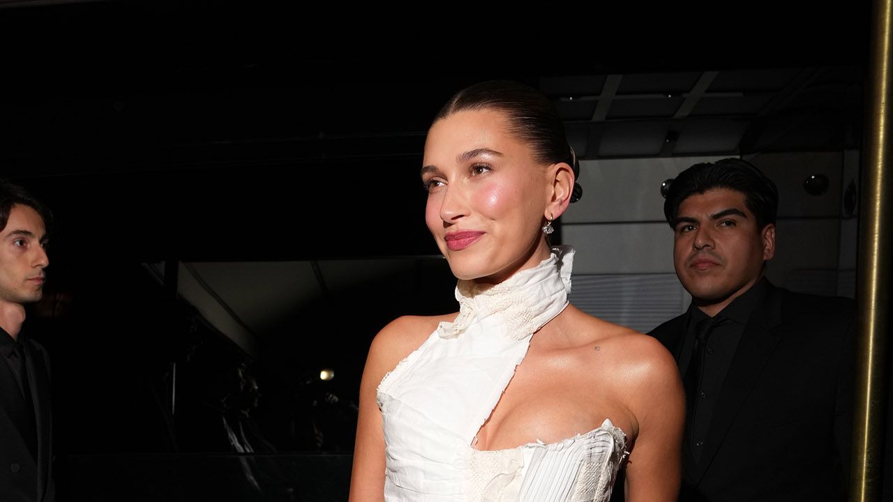 Hailey Bieber Has Swapped Pilates For A Different Kind Of Strength Training