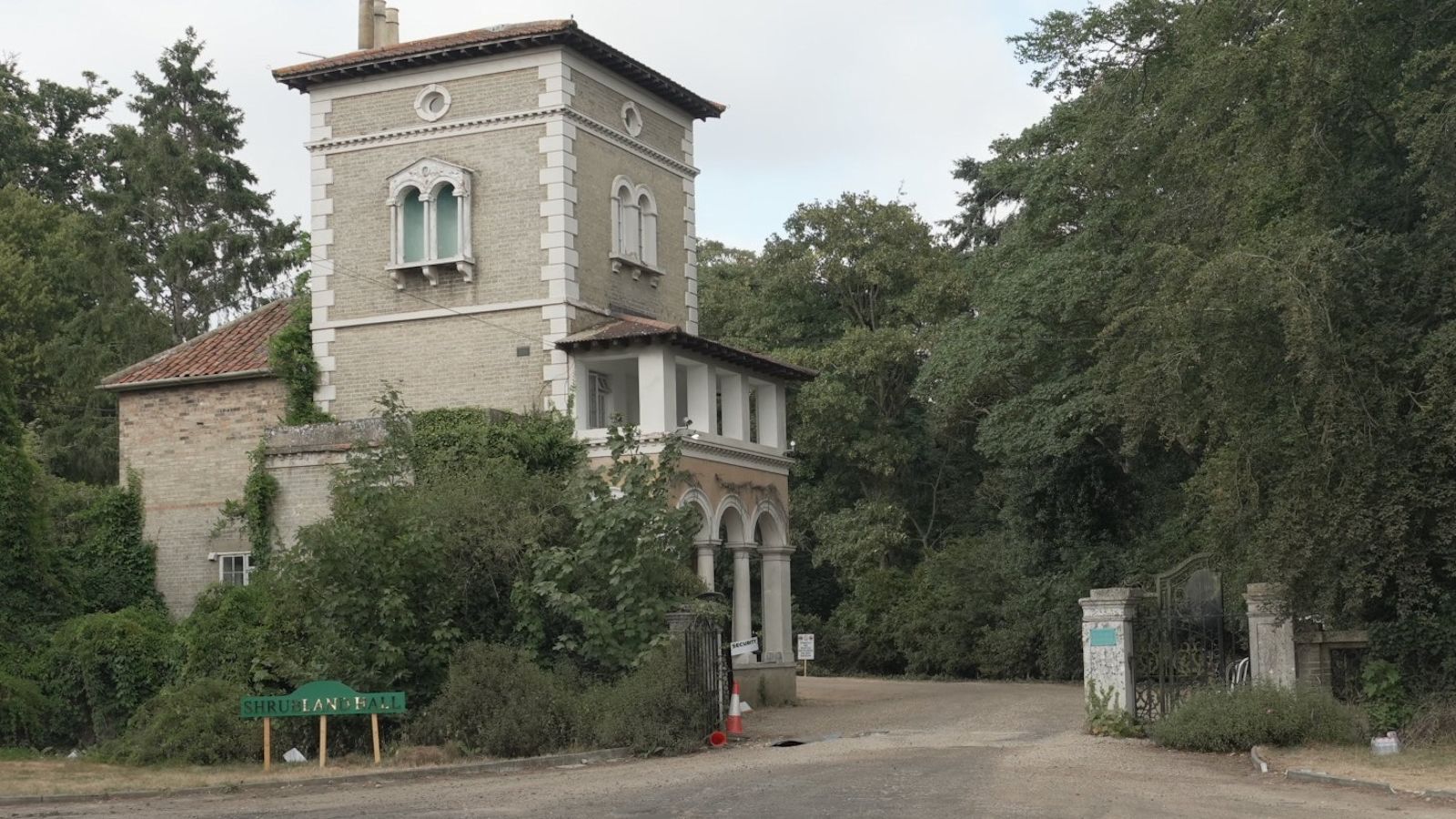 Twelve arrested over 'right-wing terror threat' to UK Ijtima Islamic event in Suffolk