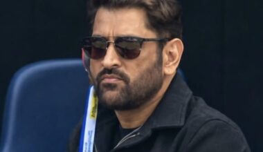 Dhoni, Kriti Sanon's Edgbaston Moment Goes Viral