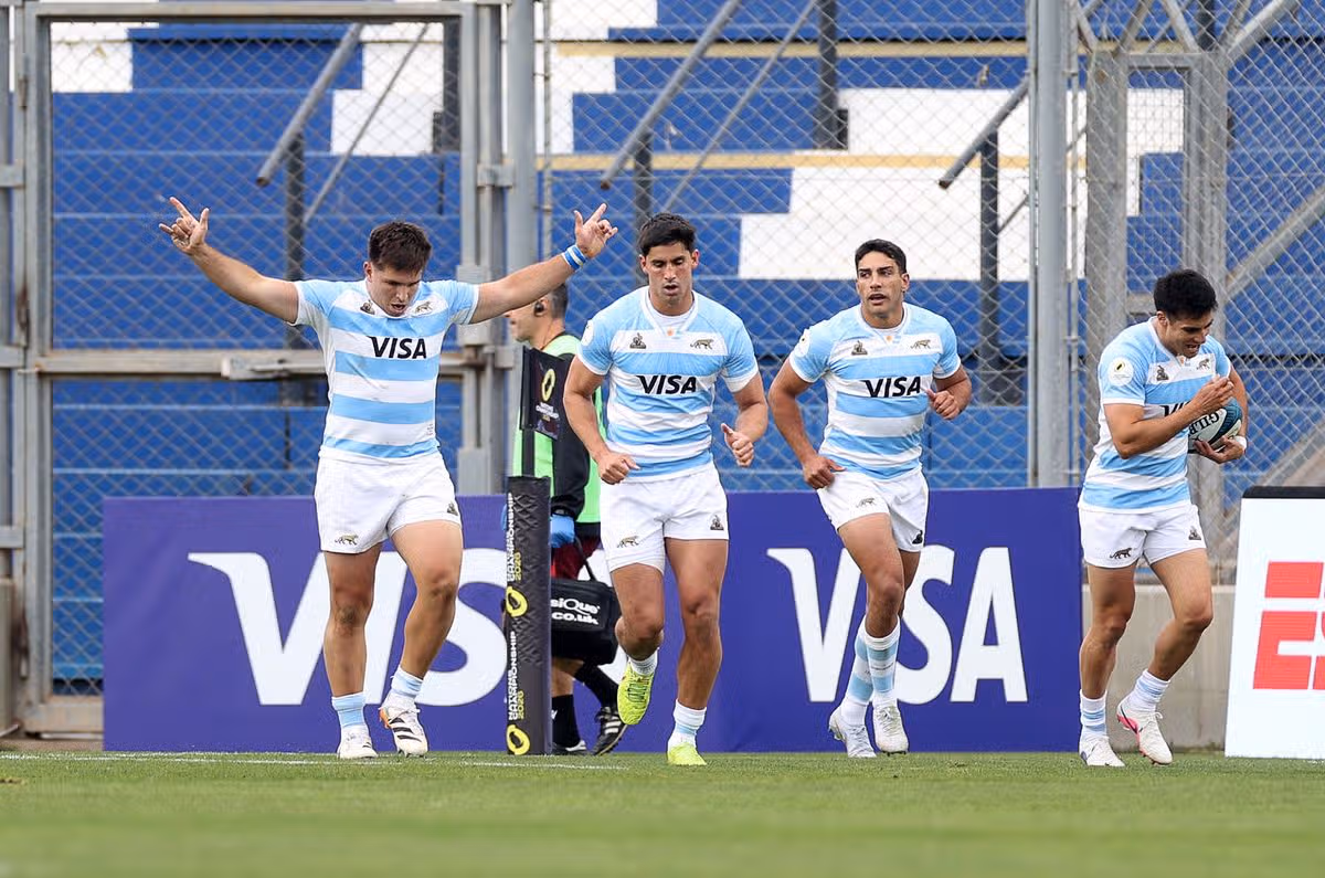 Justo Piccardo of Argentina celebrates scoring a try