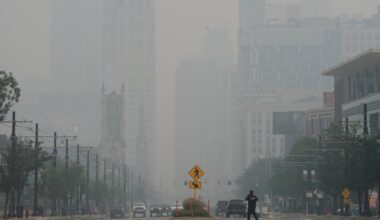 Michigan lawmakers demand Canada does more after wildfire smoke blankets parts of US: ‘We are done accepting apologies’