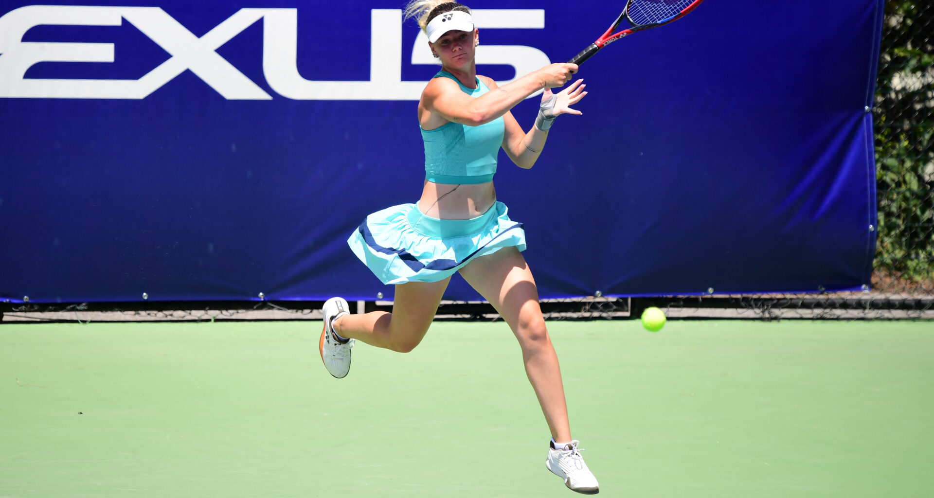 Wild card Havlickova upsets Parks in Prague for career-best win