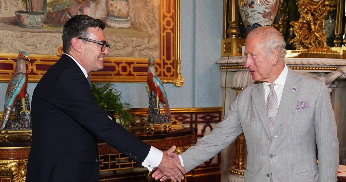 Andy Burnham becomes new British prime minister, Keir Starmer leaves