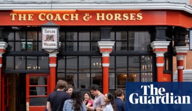 Business rates to be cut by 20% for pubs, clubs and music venues in England | Business rates