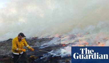Entire Cairngorms village evacuated as raging wildfire nears | Wildfires