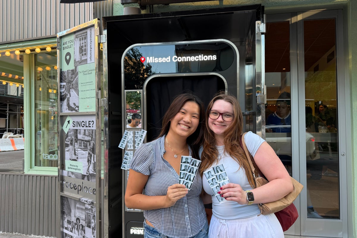 I put my love life in the hands of a New York City photobooth