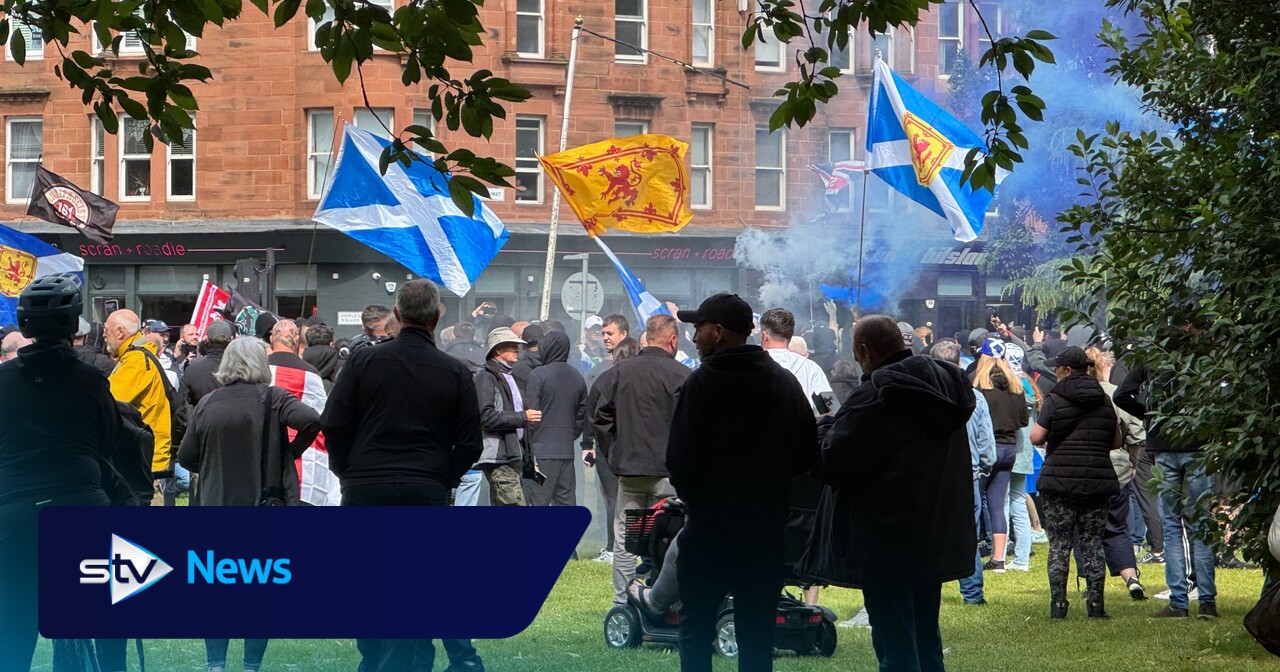 Police make 15 arrests as anti-immigration rally met with counter-protest in Glasgow