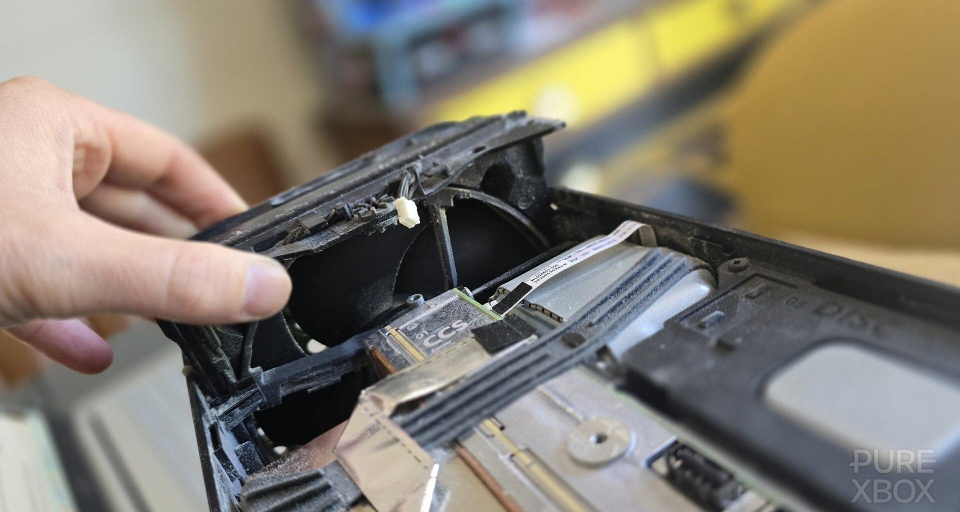 How Much Noise Do Your Xbox Consoles Make After All These Years?