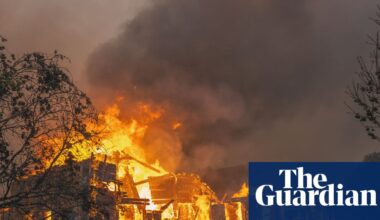 Firefighters in France battle to prevent huge blaze from approaching Bordeaux | Wildfires