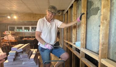 40 years, no floods. Now her Montreal home's been hit 3 straight years. What's changed?