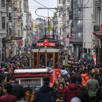 Jobless rate hits record low, Şimşek pledges productivity push