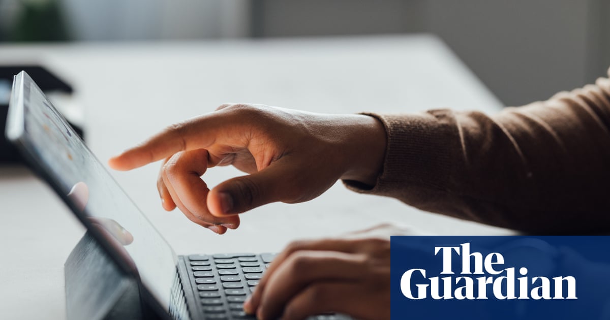 $2m crime novel deal collapses amid questions over AI use | Books