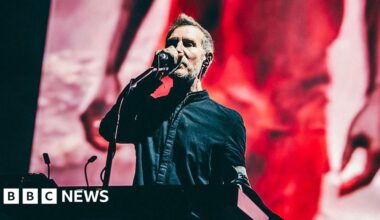 Massive Attack investigated after reports of pro-Palestinian display in Singapore show - BBC