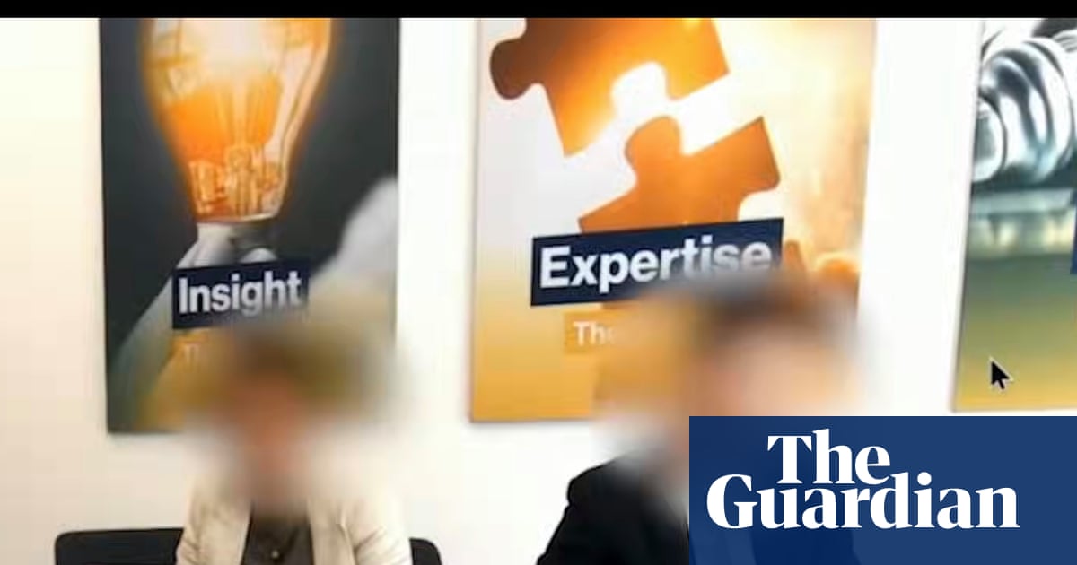 Lobbying giant filmed offering reporter payment for flattering client coverage in national press | Boris Johnson