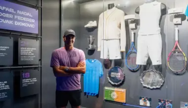 Roger Federer visits the new Rafa Nadal Museum in Mallorca
