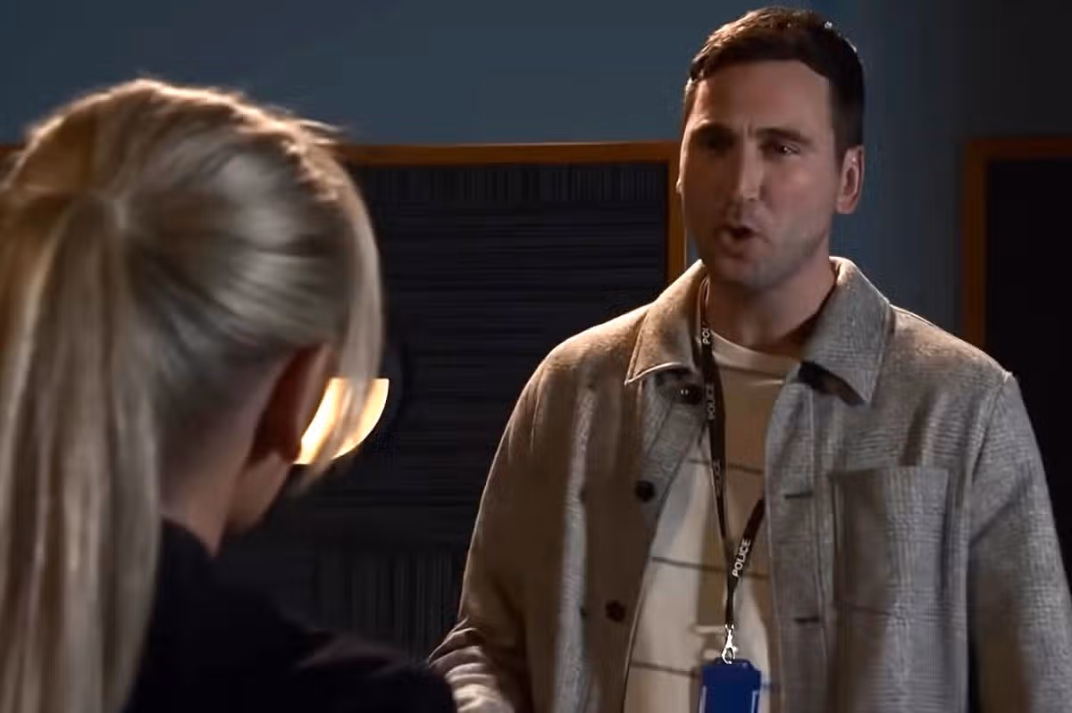 Kit Green fumes at Lisa Connor-Swain in Coronation Street