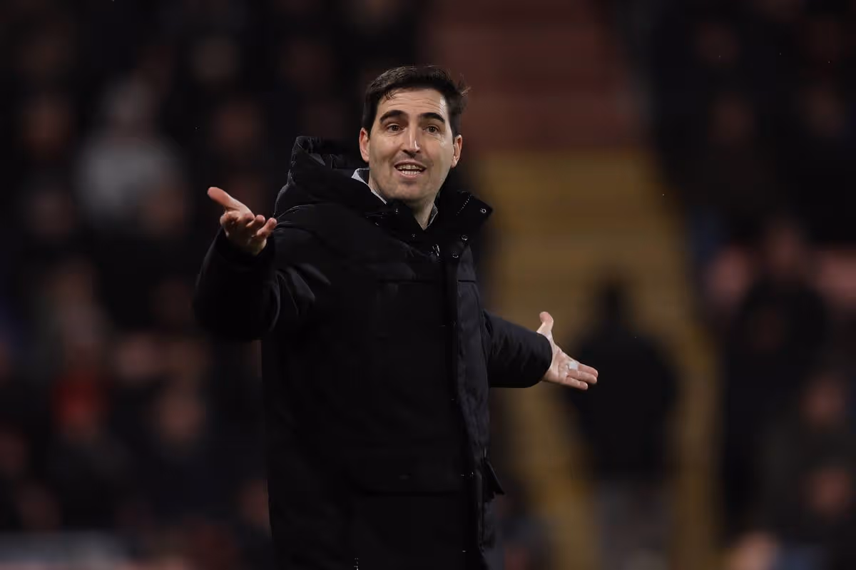 BOURNEMOUTH, ENGLAND - JANUARY 24: Andoni Iraola the head coach / manager of Bournemouth reacts during the Premier League match between Bournemouth and Liverpool at Vitality Stadium on January 24, 2026 in Bournemouth, England. (Photo by Catherine Ivill - AMA/Getty Images)